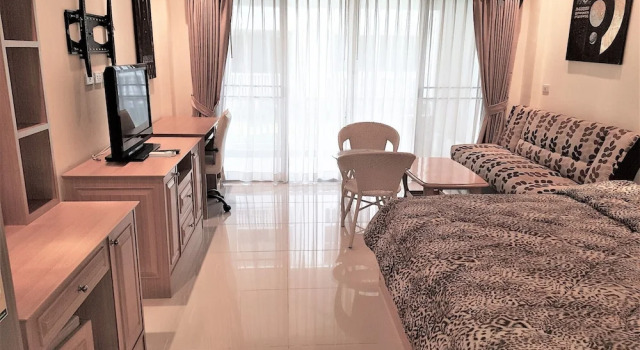 Large 1st Floor Studio Condo at Baan Suan Lalana