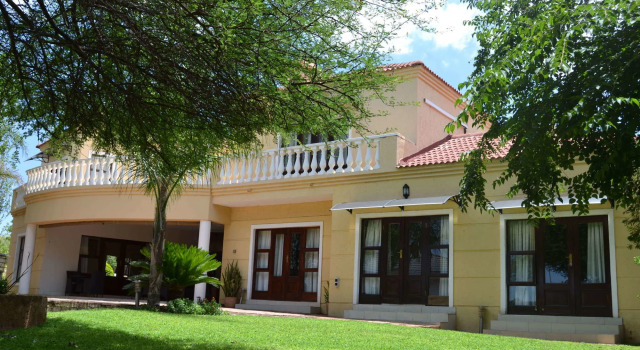 The Capital Guest House, Book Bed and Breakfast Gaborone Botswana