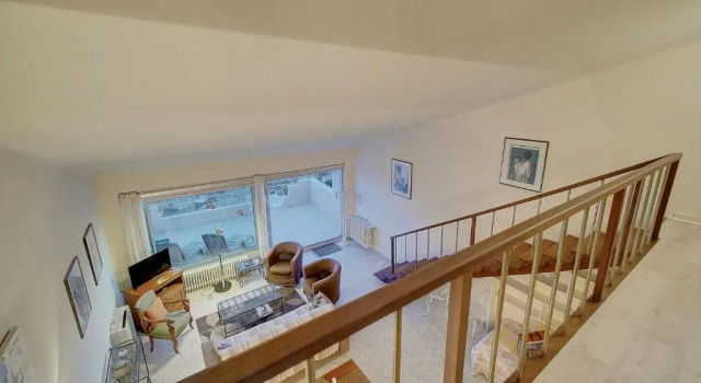 SUPERBE DUPLEX IDEALEMENT SITUE PROCHE PLAGES AVEC GRANDE TERRASSE VUE PORT !l A1B59