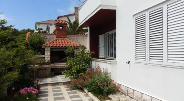 Apartment Ned Beg, Prenota Appartamento Arbe 