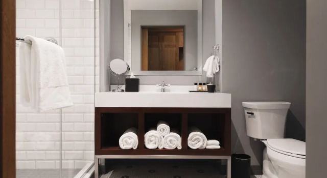 Двухместный полулюкс Hotel Zachary, Chicago, a Tribute Portfolio Hotel