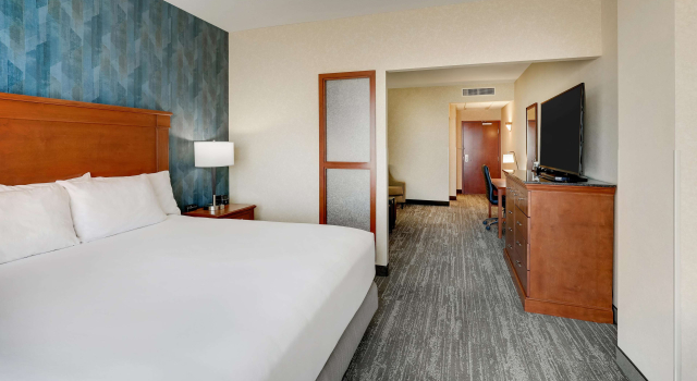 Номер Deluxe Drury Plaza Hotel Denver Westminster