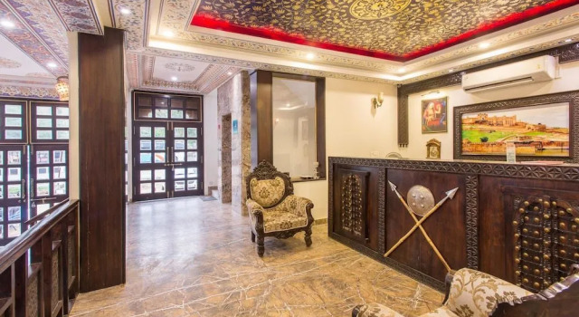 OYO 838 Hotel SuryaGarh, Забронировать Отель Отели штата Раджастхана 3 звезды, 3*