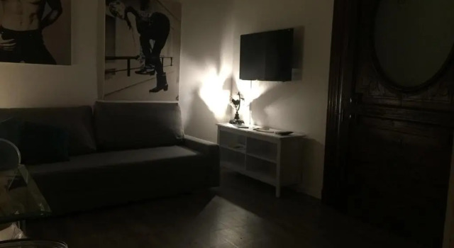 A I R Amore Apartment, Забронировать Апартаменты/квартира Отели Неаполя с парковкой, рядом с Кафедральный собор Неаполя, Парковка