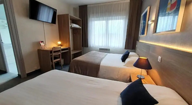 Семейный номер Comfort The Originals City, Hôtel Les Océanes, Lorient