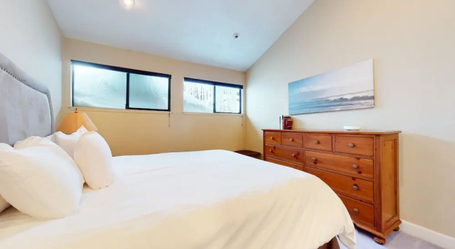 Summit #92 3 Bedroom Condo by RedAwning, Varaa Huoneisto Mammoth Lakes Mammoth