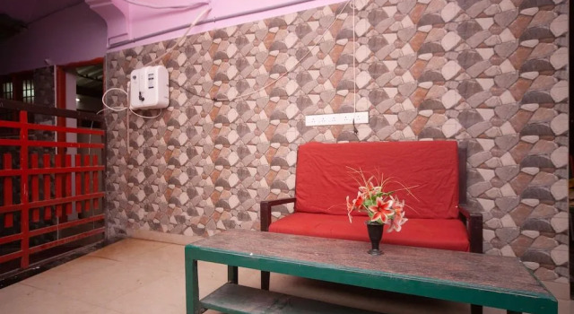 OYO 24053 Auro GP guest house, Забронировать Гостевой дом Отели штата Тамилнада с завтраком, Завтраки