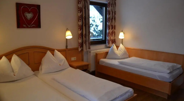 Трёхместный номер Standard Gästehaus Elisabeth