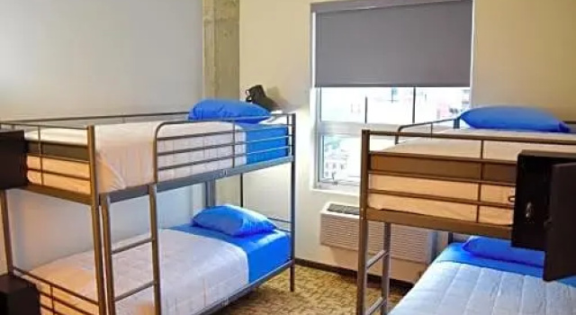 Кровать в общем номере (женский номер) Giorgio Hotel