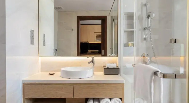 Семейный номер Standard с 2 комнатами с балконом и с видом на океан Wyndham Soleil Danang