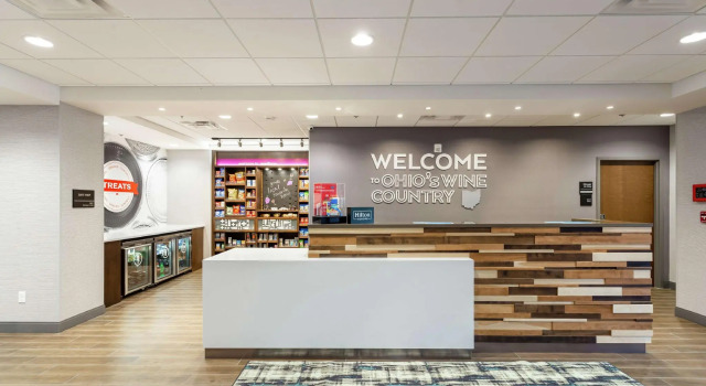 Двухместный номер Standard Hampton Inn Madison, OH