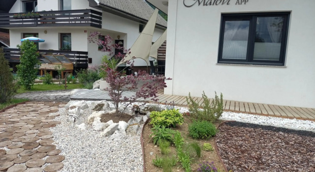 Marovt App, Prenota Hotel Bled 