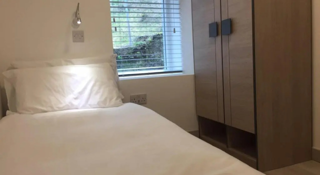 Bella Vista Hotel & Self Catering Suites, Book Hotel Cobh 