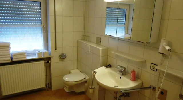 Коттедж Hotel Krone