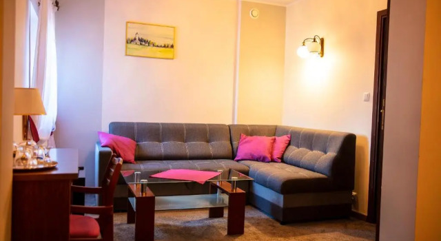 Motel 2000, Buchen Sie Motel Motels in Großpolen, Motel