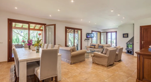 Owl Booking Villa Siquier - Luxury Retreat with Mountain Views, 预订 别墅 波连斯萨 马略卡岛
