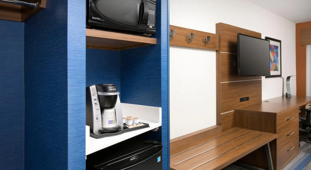 Номер Standard Holiday Inn Express & Suites College Park - University Area by IHG