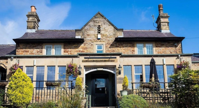 The Cross Scythes, Rezerwuj Hotel Sheffield South Yorkshire