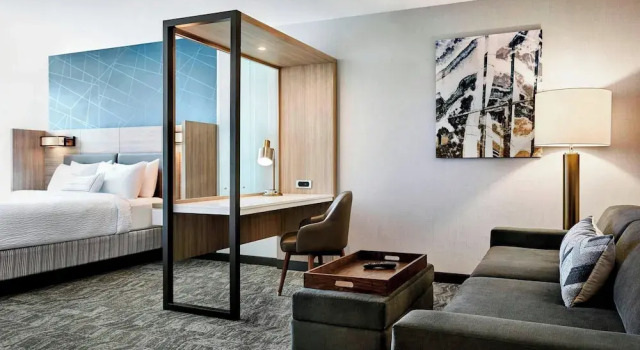 Springhill Suites By Marriott High Point Downtown, Buchen Sie Hotel Hotels in High Point mit Frühstück, Frühstück