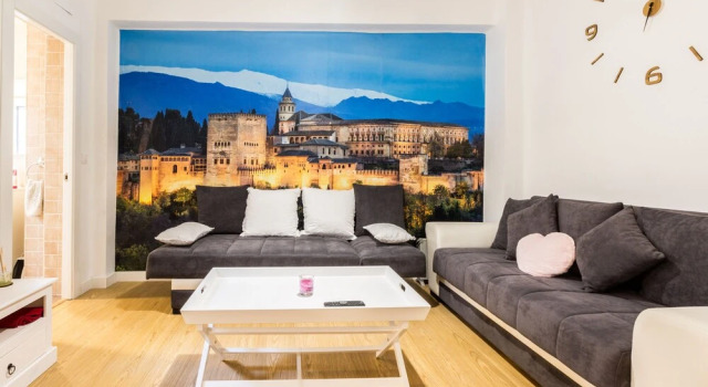 Casa La Buena Estrella, Забронировать Отель Гранада Granada Province, рядом с Музей народных традиций и искусств Los Tiros de Granada