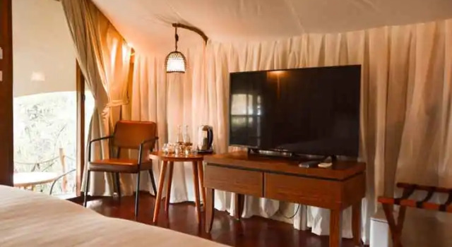 Oak Tree Glamping Resort, Varaa Leirintäalue Batu East Java, lähellä Kali Watu Rafting