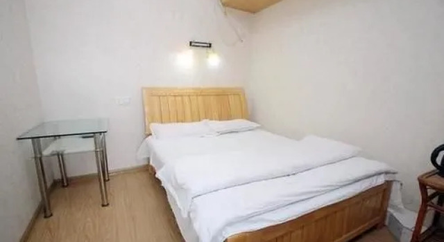 Nanjing Yuyuan Hotel, Rezerwuj Hotel Qilinmen Qi Xia