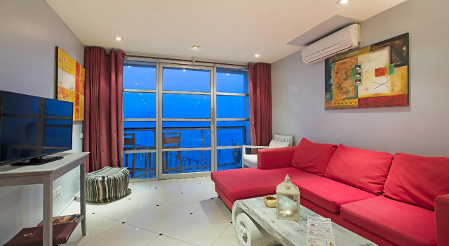 Номер Deluxe ROZ MARINE Boutique Hotel