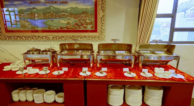 Royal Ruby Hotel, Rezervovat Hotel Mandalay Myanmar
