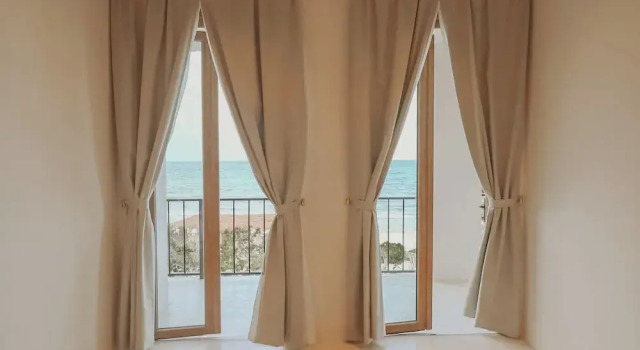 Junior suite con balcone e vista oceano Suites Panamera