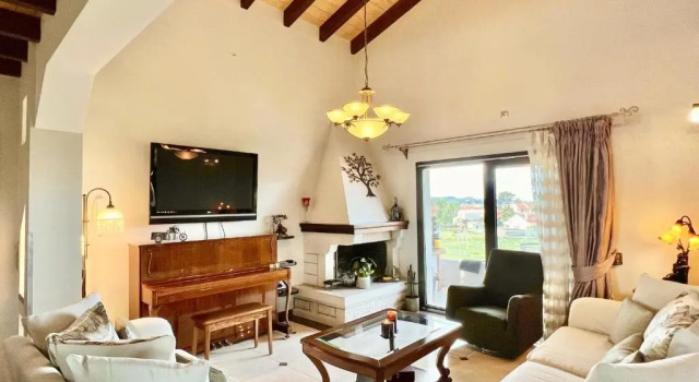 Beach Villa Heart House with private pool by DadoVillas, Забронировать Вилла Отели периферии Ионических островов с парковкой, Парковка