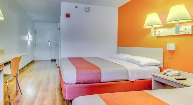 Четырёхместный номер Standard Motel 6-Amherst, NY - Buffalo