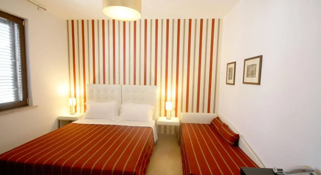 B&B Night&Day, Book Bed and Breakfast Reggio di Calabria Calabria