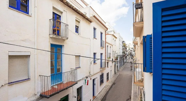 Lucas House by Sitges Group