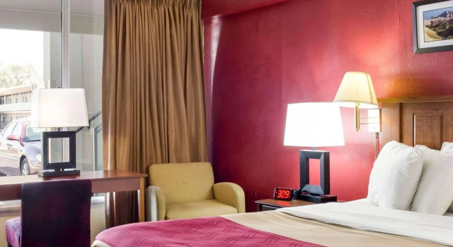 Двухместный номер Standard Econo Lodge Wall