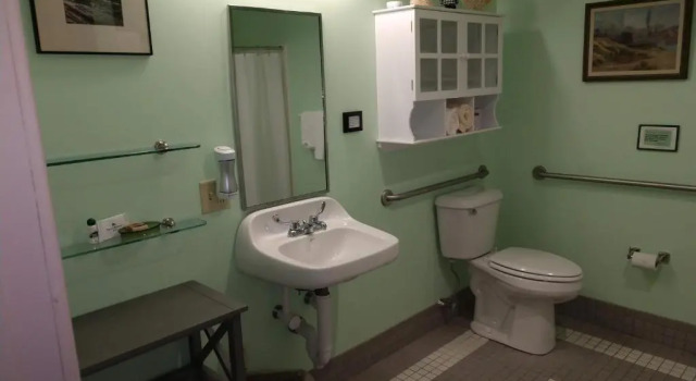 Трёхместный номер Standard Maple Hill Farm Inn