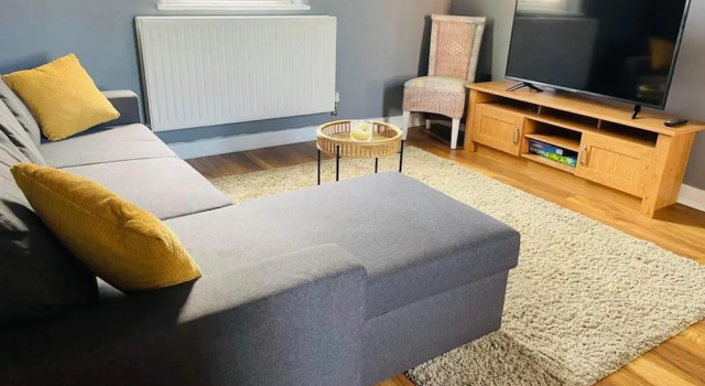 Апартаменты 2 Bed Self Contained Apartment Wrexham