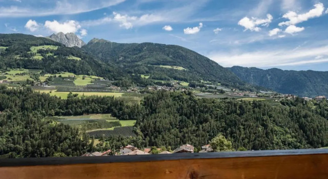 Апартаменты Hotel Zirmerhof & Residence