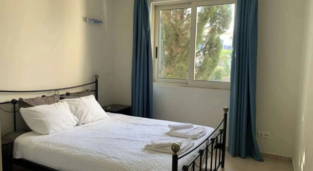 Номер Economy Cassiopeia 1BR Apt on Beach with Pool