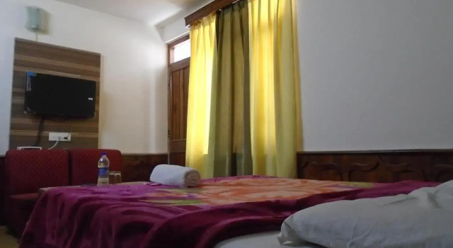 Hotel Magnolia, Забронировать Отель Отели Манали с завтраком, Завтраки