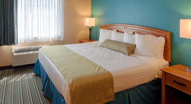 Люкс Best Western Governors Inn and Suites