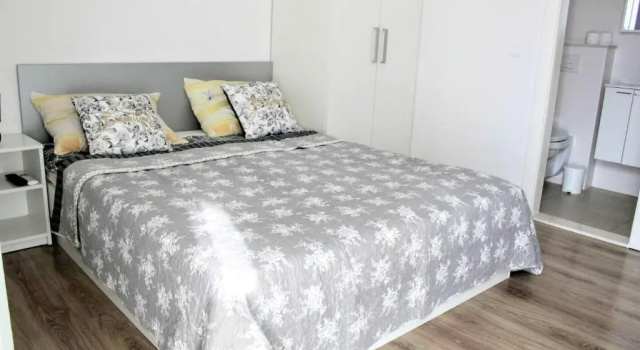 Top studio 9 Makarska rivijera Promajna, Rezerwuj Hotel Hotele w Split-Dalmatia County z parkingiem, Parking