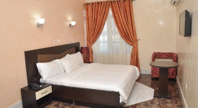 Top Rank Hotel Galaxy, Réserver Hôtel Ikeja 