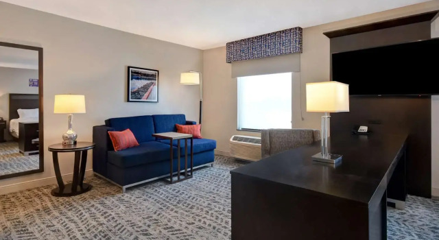 Люкс Hampton Inn & Suites Columbia South Fort Meade Area