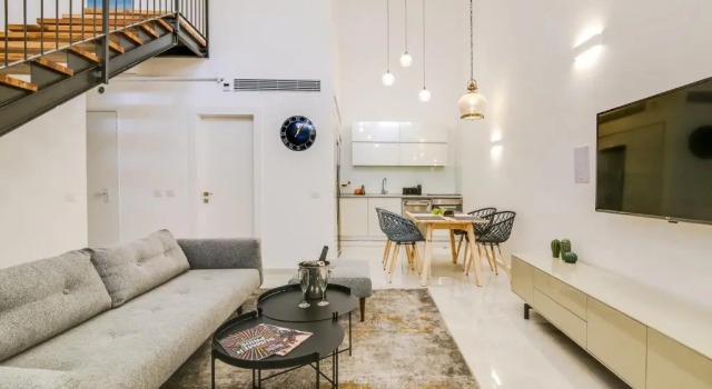 Апартаменты Цокольный этаж с 4 комнатами Carmel Market Apartments by Master
