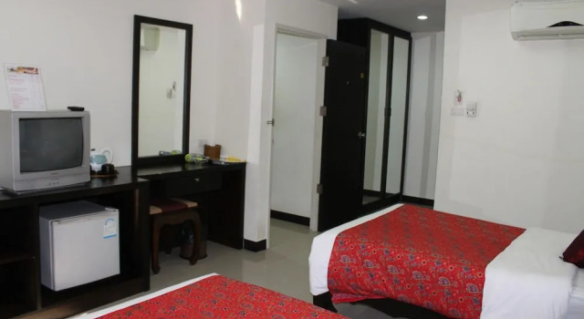 Номер Superior At Phuket Inn Patong Beach