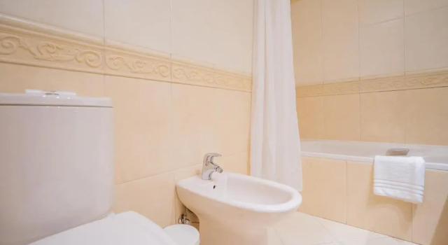 Полулюкс Hotel Torres de Somo