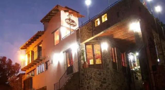 Hotel Villa Cassis, Забронировать Отель Отели в центре Тапальпы с завтраком, отели в центре Тапальпы с завтраком