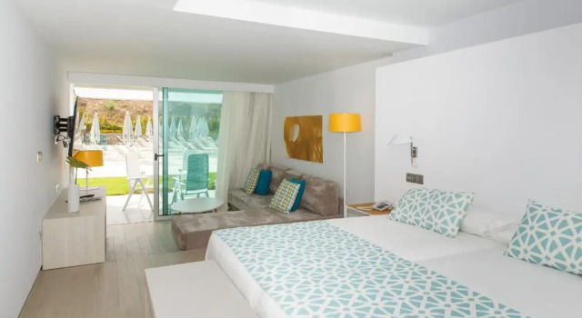 Полулюкс Santa Monica Suites Hotel