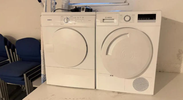 Geräumiges City-Apartment mit 4 Schlafzimmer und 2 Badezimmer mit Parkplätzen D46-OG, Varaa Huoneisto Oldenburg 