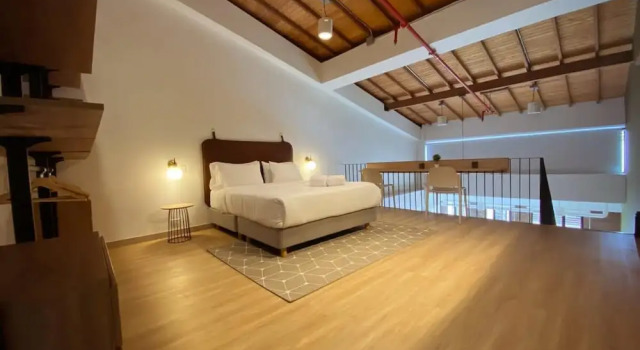 w Amazing Duplex in Laureles, Забронировать Апартаменты/квартира Отели Медельин с парковкой, рядом с Парк Белен, Парковка